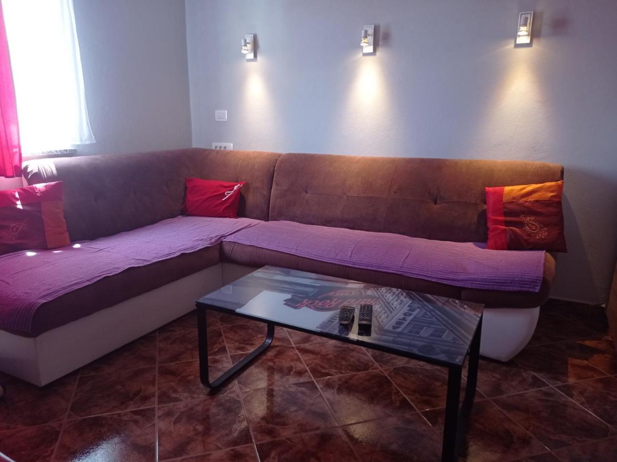 Apartment Alina Umago Esterno foto